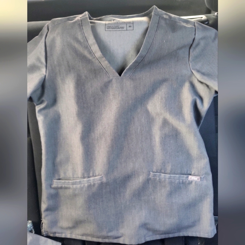 Figs Scrubs, XS/P, Charcoal Top/Bottom